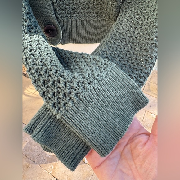 🌺J. Crew Crochet Cardigan - Picture 4 of 7